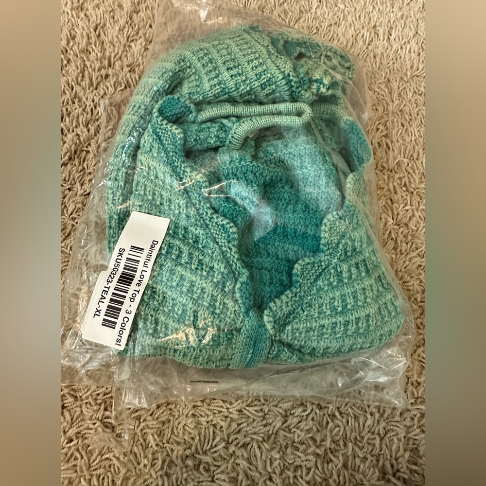 NWOT OLI & HALI MINERAL WASHED TOP - Picture 6 of 6